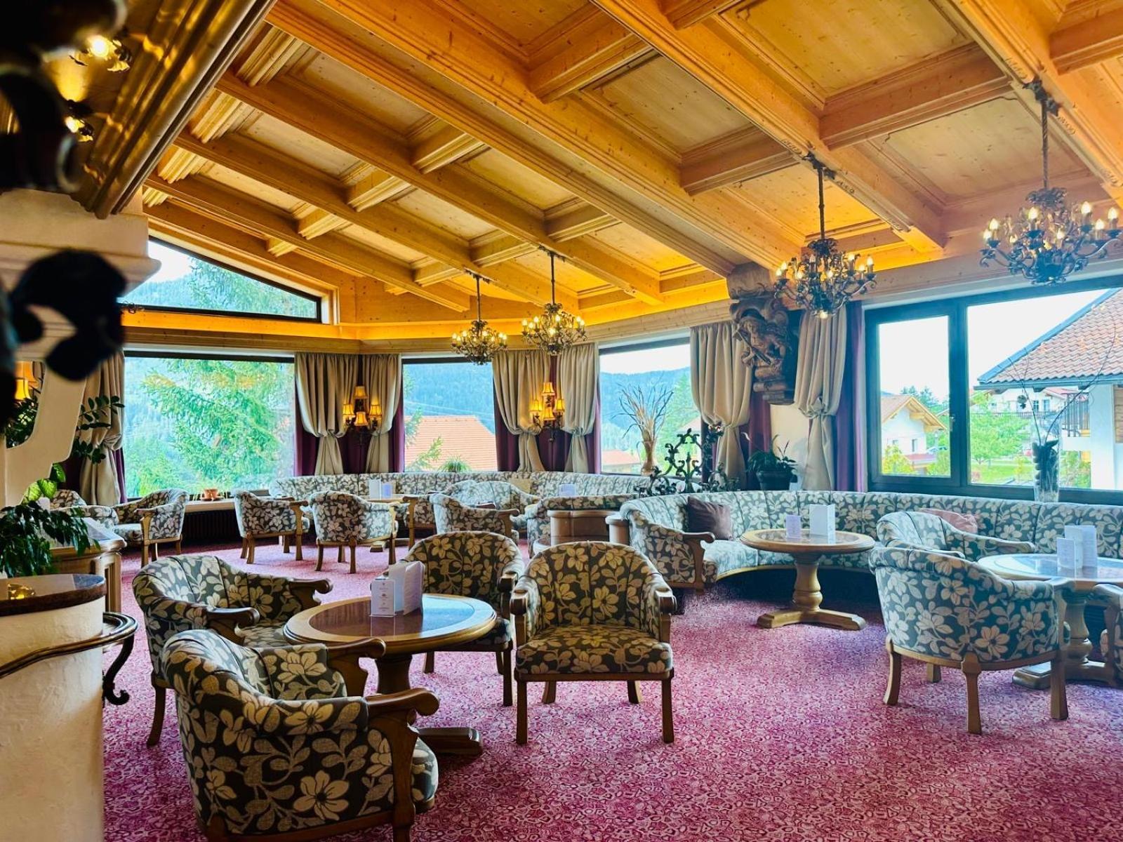 Berghoteltirol Jungholz Exterior foto